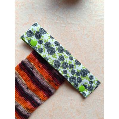 Nadelgarage, Nadelsafe, Nadelspiel Garage, obNadelspiel Safe, Nadeltasche für 15 cm lange Sockendeln, schwarze Rosen