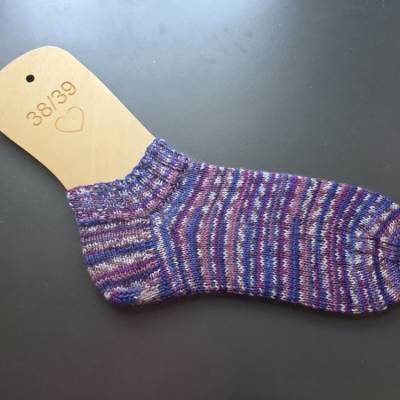 Sneaker - Socken Gr. 38 / 39 handgestrickt