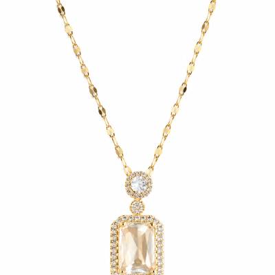 Goldene Halskette mit Kristall Anhänger