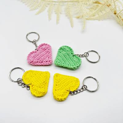 Herz Schlüsselanhänger gehäkelt, Baumwolle 5 cm, Muttertagsgeschenk, Dankesgeschenk, kleine Aufmerksamkeit, grünes Herz