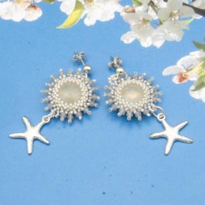 Maritime Ohrringe, Geburtstag, grau, Trend, Sommer Urlaub Ohrstecker, Glasperlenschmuck, Geschenkidee Frau Braut, Unikat