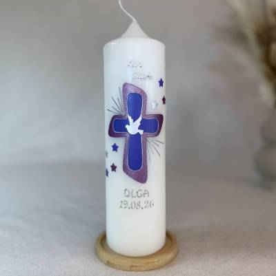 Taufkerze Kreuz mit Taube in Lila & Silber | Personalisiert mit Name & Datum | Handverziert aus echtem Wachs | 250x70mm