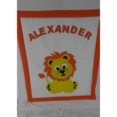 Krabbeldecke Löwe – personalisierbar & weich, Geschenk zur Geburt
