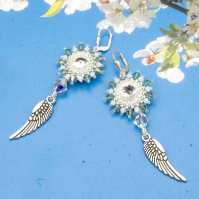 romantische Ohrringe, Geburtstag, Weihnachten, Ohrhänger, Glasperlenschmuck, Geschenkidee, grau, handgemacht Unikat