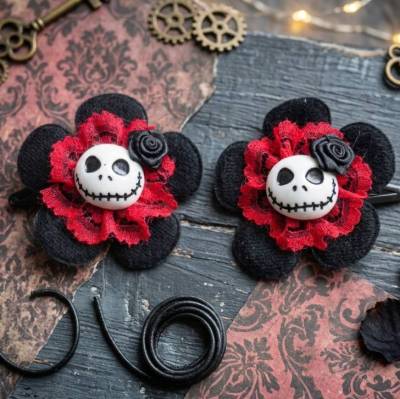 Gothic Haarspange Skull Blume Schwarz Rot – handgefertigt