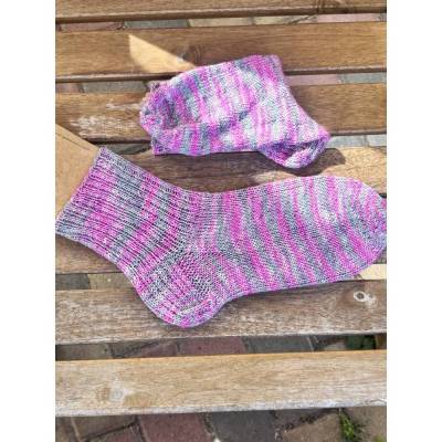 Sommersocken in Pink/Grau in Größe 36/37