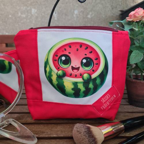 Kosmetiktasche Melone süß | Schminktasche grün rot | Kulturbeutel handmade | Make-up Tasche mit Comic Frucht Motiv
