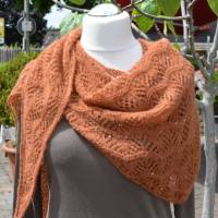 Alpaka Tuch  " BERNSTEINKÜSTE " gestricktes mit Paillettes von Feinestrick