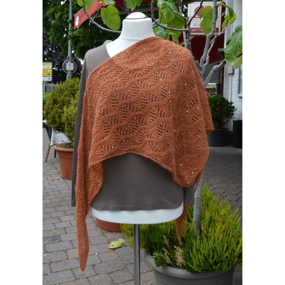 Alpaka Tuch  " BERNSTEINKÜSTE " gestricktes mit Paillettes von Feinestrick Bild 3
