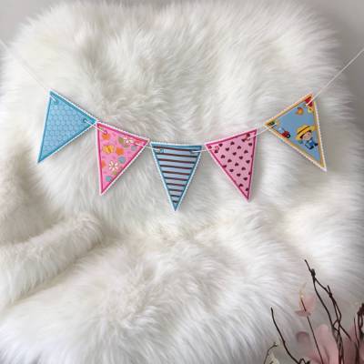 Stickdatei Wimpel Set 4 In the Hoop Set 26107 – Maschinenstickerei von Design-by-Jasmina