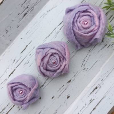 3 KLEINE ROSEN, Dekoration & Accessoires, in zarten Farben helles Lila und rosa!