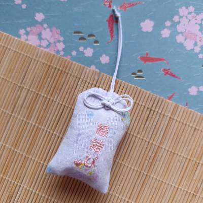 Omamori Pastel Quallen "Liebe"