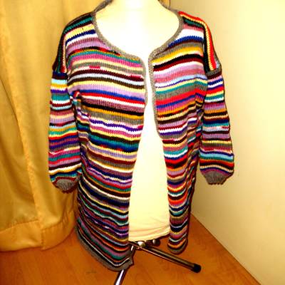 Damen-Strickmantel Größe M/L Strickjacke bunter Mantel Damenmode handgestrickte Jacke bunte Strickjacke verschlusslos