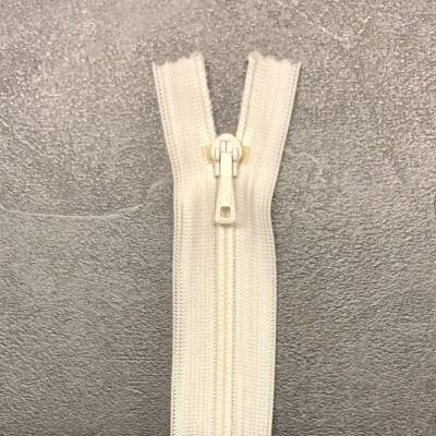 YKK unteilbare Rock Reißverschlüsse Kunststoff 3 mm Spirale Länge 22 cm Sonderangebot