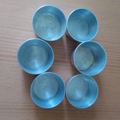 6-teiliges Set von kleinen runden Backförmchen aus Aluminium mit glattem Rand Vintage aus den 1980er Jahren