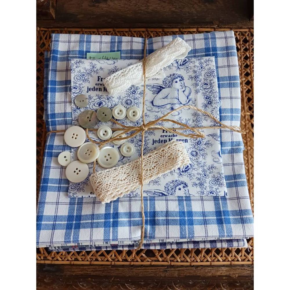 Stoffpaket Nähpaket antikes Leinen, Bauernstoffe, Karostoffe um 1900/1930 Bild 3