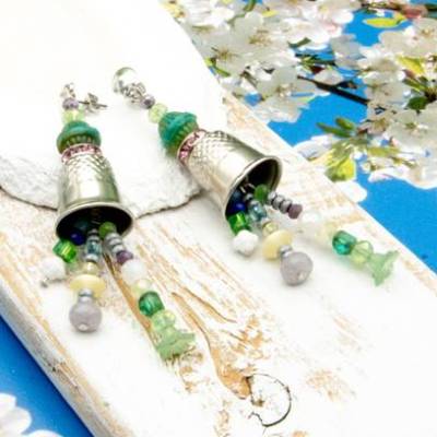 Individuelle Fingerhut Ohrstecker, grün, Hippie Ohrringe, handgemachter Unikatschmuck, Weihnachten, Geschenkidee Frau