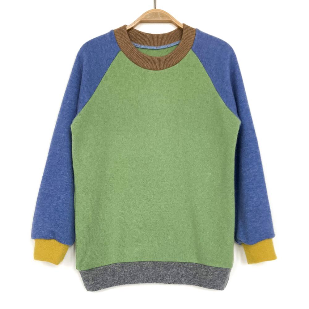 Kaschmirpullover Größe 152 grün blau – Upcycling Kinderpullover Bild 1