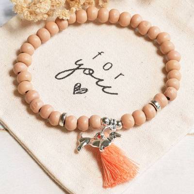 Perlenarmband mit Dackel-Anhänger & Quaste – Holzperlen, elastisch, Geschenk für Hundeliebhaber