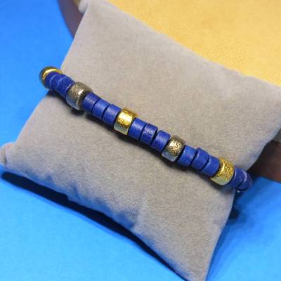 Armband, Freundschaftsband, blau, gold, silber aus Keramikperlen geknüpft, Armschmuck, Freund + Freundin