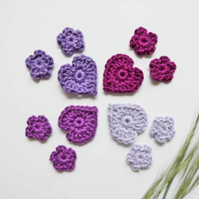 Gehäkelte Herzen,Streublümchen - 3,4,5,8 bis 12-tlg. Häkelset: nach Farbwahl zum Aufnähen,Häkelapplikation,Häkelblume