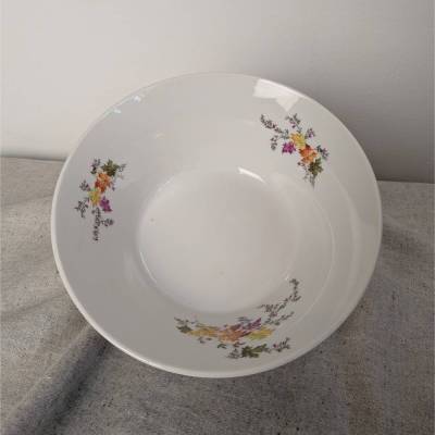 Schüssel mit Weinlaub-Motiv und Relief Dekor Vintage Servierschale rund Elfenbein Porzellan 70er Jahre Colditz Porzellan