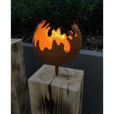 Holzstele mit Teelicht – Gartenlaterne aus Holz – Willkommensdeko Hauseingang – Rustikale Beleuchtung Terrasse – Geschen