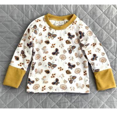 Langarmshirt für Mädchen, mit Schmetterlingen