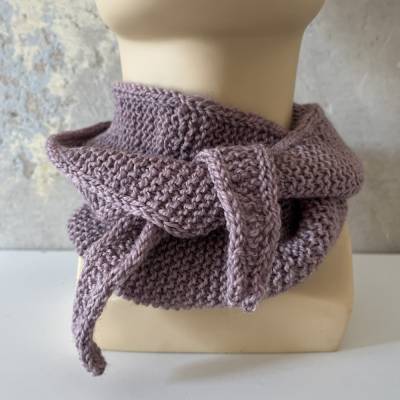 Kleiner Schal SOPHIE ANTIKROSA gestrickt von zimtblüte