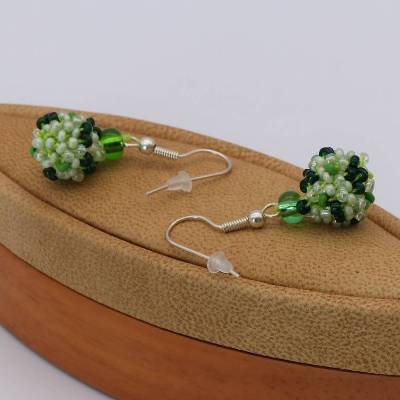 Ohrhänger - Kugel - Ohrringe - Grüntöne - Kugel aus Rocailles gehäkelt - Ohrschmuck - Häkelschmuck