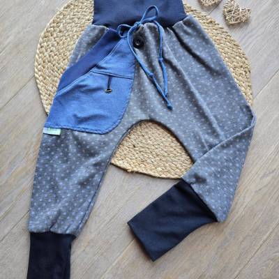 Handgemachte Kinder Pumphose aus Bio Jersey Gr.104/110– Sommerhose Unisex Unikat Grau Blau Punkte Pants