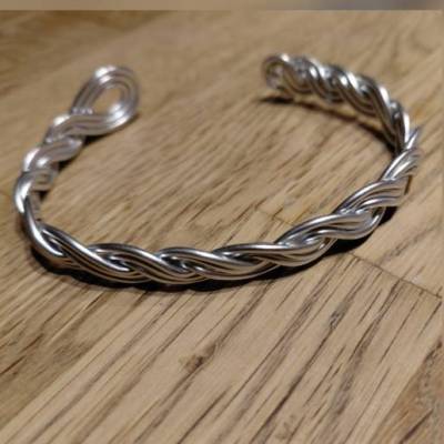 Armreif geflochten aus Aluminium, Drahtschmuck