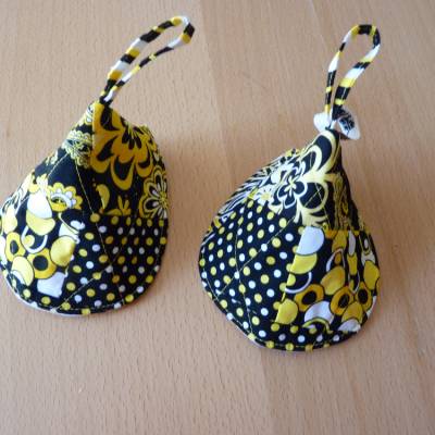 Topfhütchen schwarz gelb Fußball Topflappen Topfanfasser Deckellupfer Deckelheber Küchenhelfer