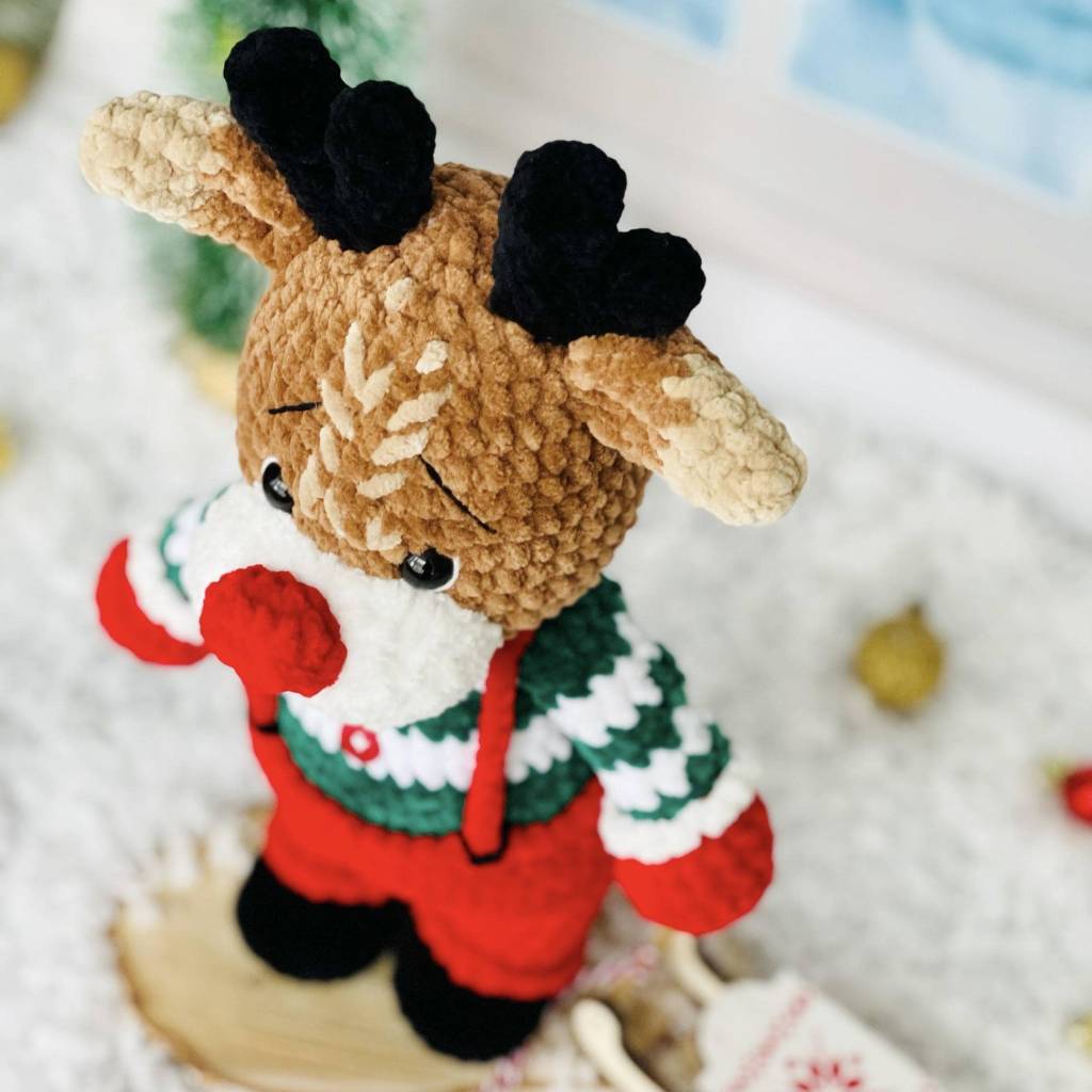 Rentier häkeln PDF | Süßes Amigurumi Rentier mit Latzhose | 34 cm Kuscheltier | Häkelanleitung für Plüschgarn Bild 3