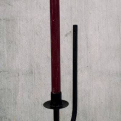 Wandkerzenhalter aus schwarzem Vierkantstahl – Minimalistischer Kerzenständer für die Wandmontage, ca. 30cm