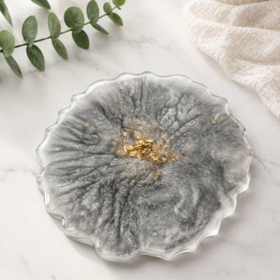 Handgemachter Resin Untersetzer in Grau & Gold