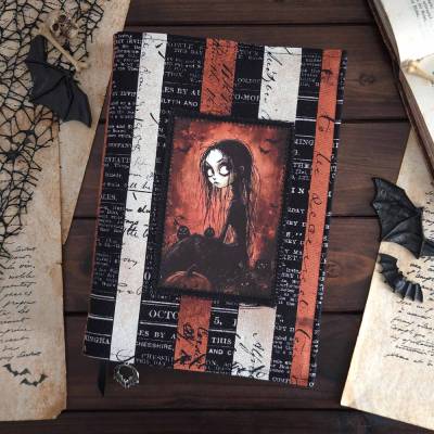 Buchhülle Schattenkind – Gothic Halloween | Mystischer Buchumschlag | Geschenk für Bücherfans | für Bücher bis 21 cm