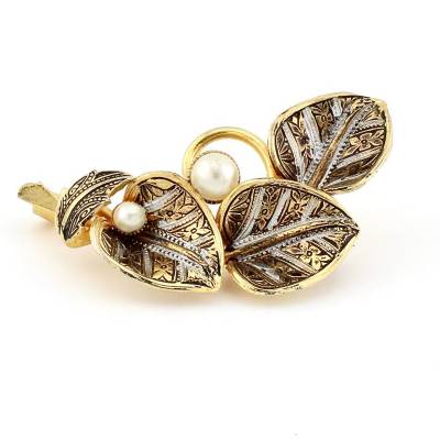 Vintage Toledo Brosche zweifarbig Gold und Silber in Blattform mit Kunstperlen 80er Jahre