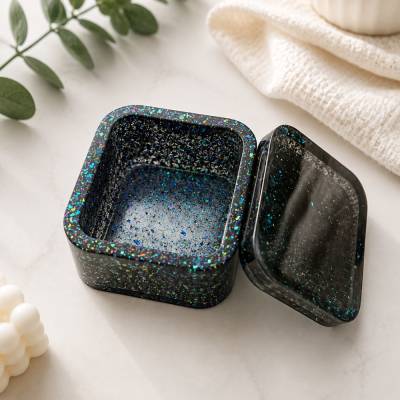 Resin Schmuckdose in Schwarz mit Glitzereffekt