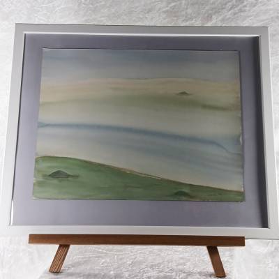 „Morgenlicht über stillen Hügeln“  - Atmosphärische Landschaft in sanften Nebelschichten