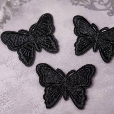 Schwarzer Schmetterling als Aufbügler –  Applikation für kreative Projekte