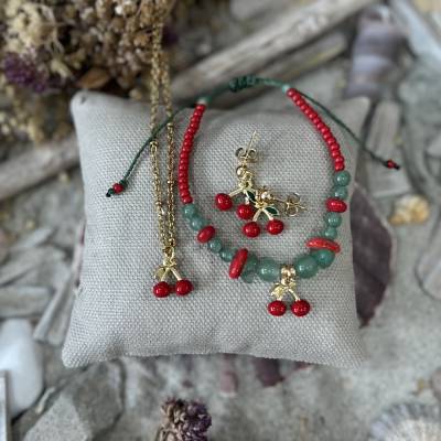 Schmuckset „Sweet Cherries“ - Goldfarbene Edelstahl-Schmuckstücke mit Kirschen