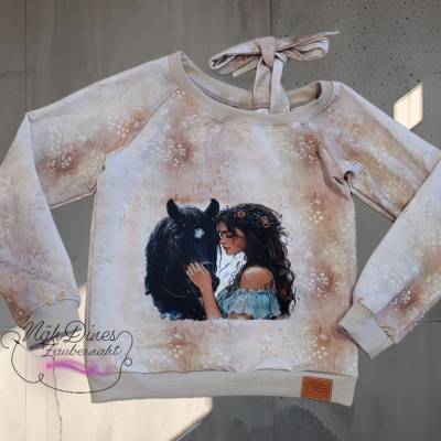 One Shoulder Pulli mit Schleifchen Größe 140