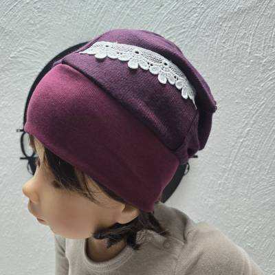 Strickmütze Beanie Mütze Baby/Kinder Beere KU. 46-50 cm – Unikat mit Spitze einlagig
