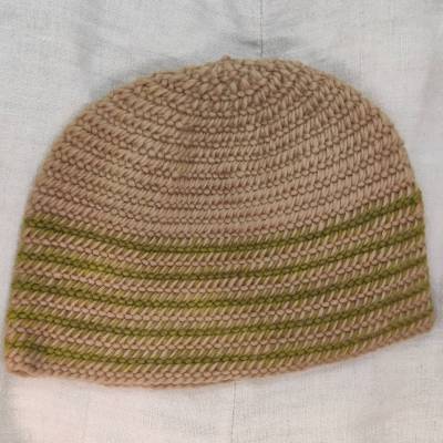 Mütze (L, ca. 59-63 cm), nadelgebunden, pflanzlich gefärbt