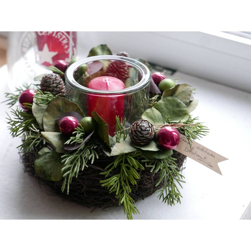 Adventskranz mit Eukalyptus