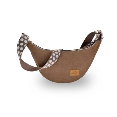 Halbmondtasche aus Canvas in Cappucino Braun