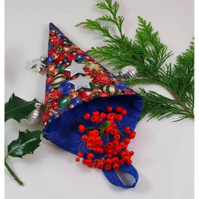 Weihnachtliche Spitztüten, Geschenkverpackung,