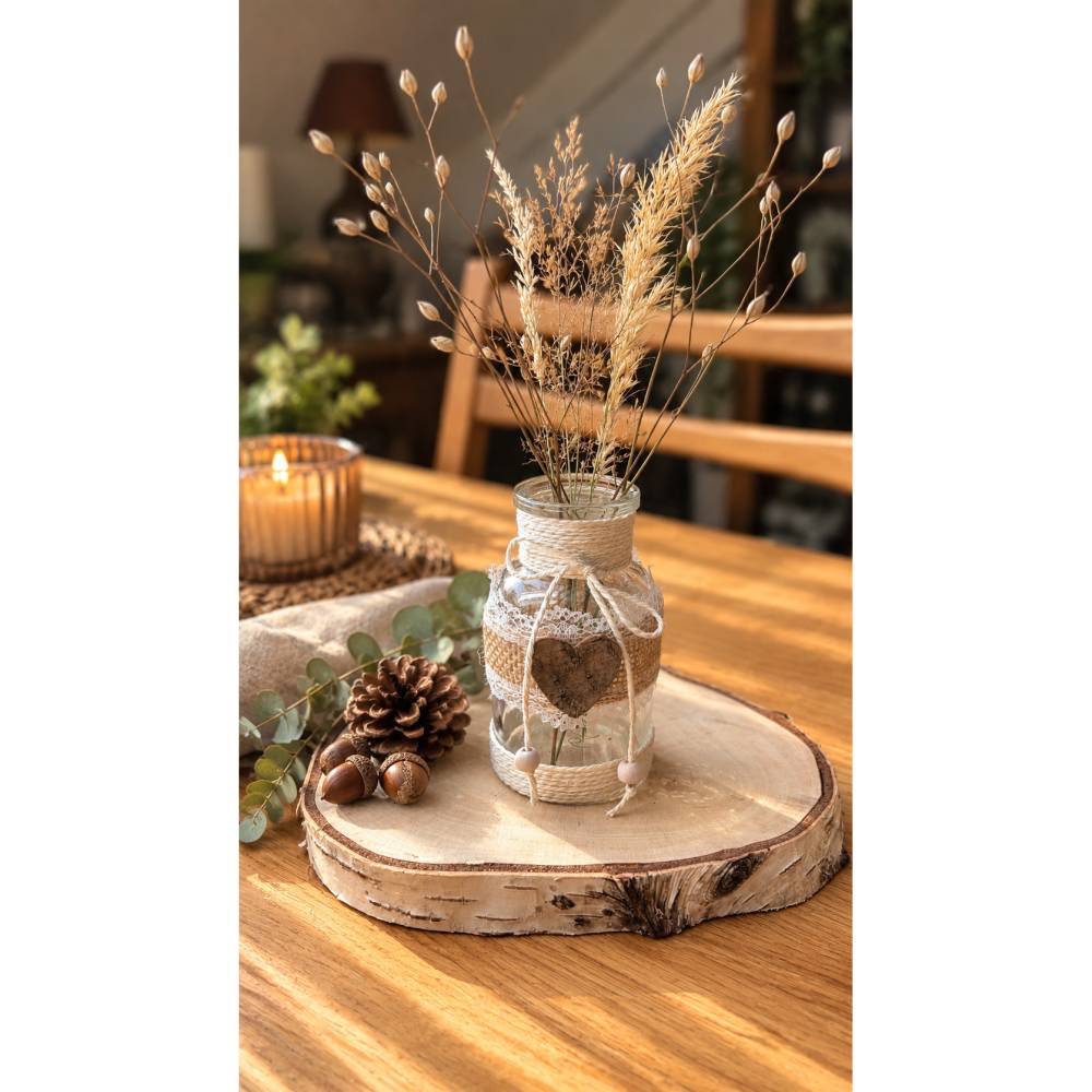 Handgefertigte Glasvase im Boho-Stil | Kleine Vase mit Holzherz | Naturdeko | Tischdeko