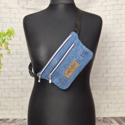 Jeans Upcycling Bauchtasche – praktisch & einzigartig